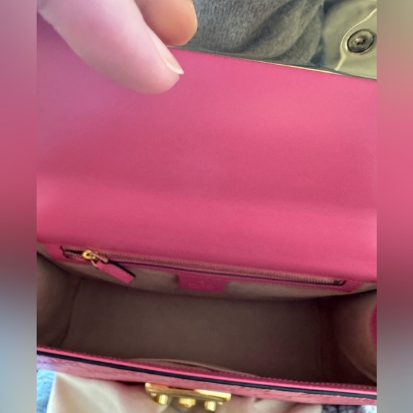 gucci like new. used twice - Picture 2 of 3